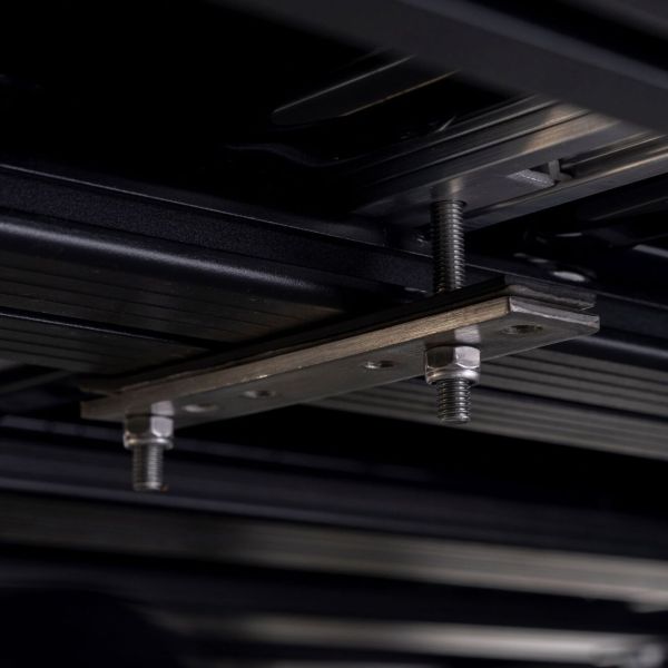 Horntools Themis 140 Hartschale – Premium-Dachzelt für dein Abenteuer