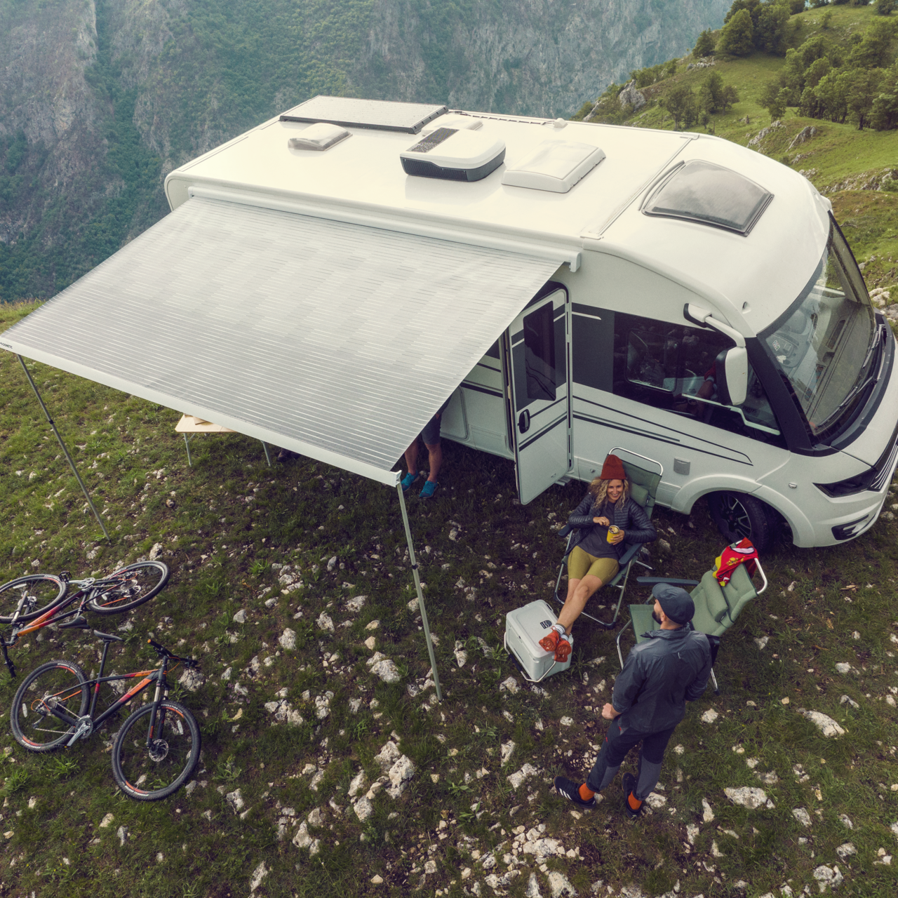 Dachklima „Dometic Freshjet FJX4 2.200 “ + Einbau