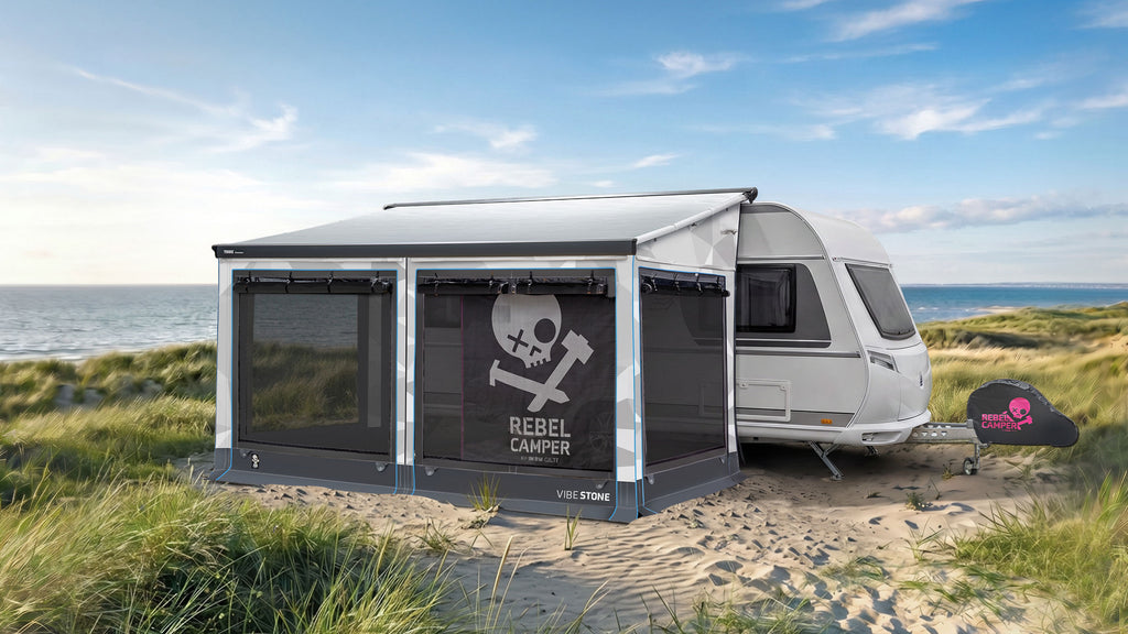 Rebelcamper VIBE Stone am Wohnwagen