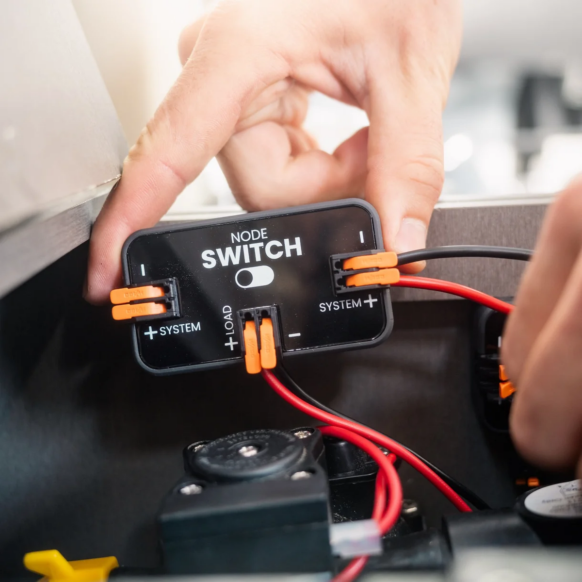 REVOTION NODE Switch Einbaubeispiel